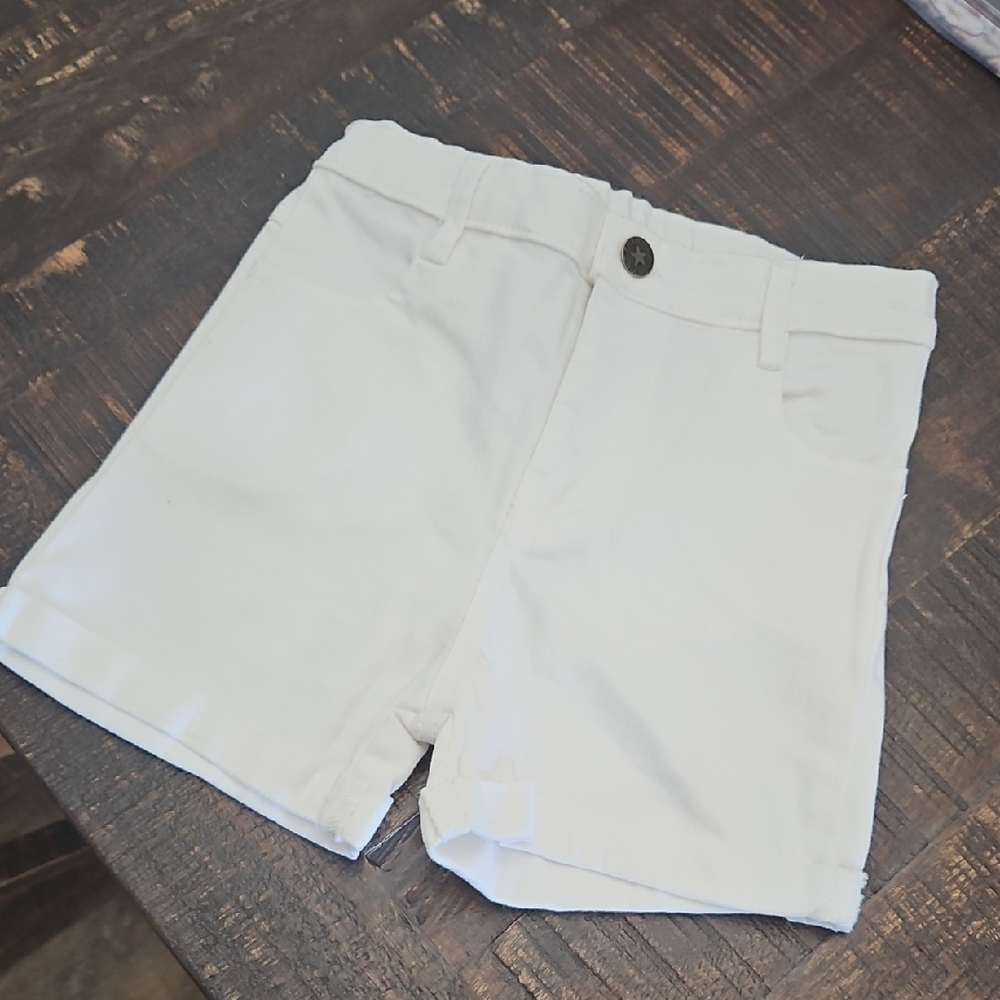 Girls Whiite Casual Shorts